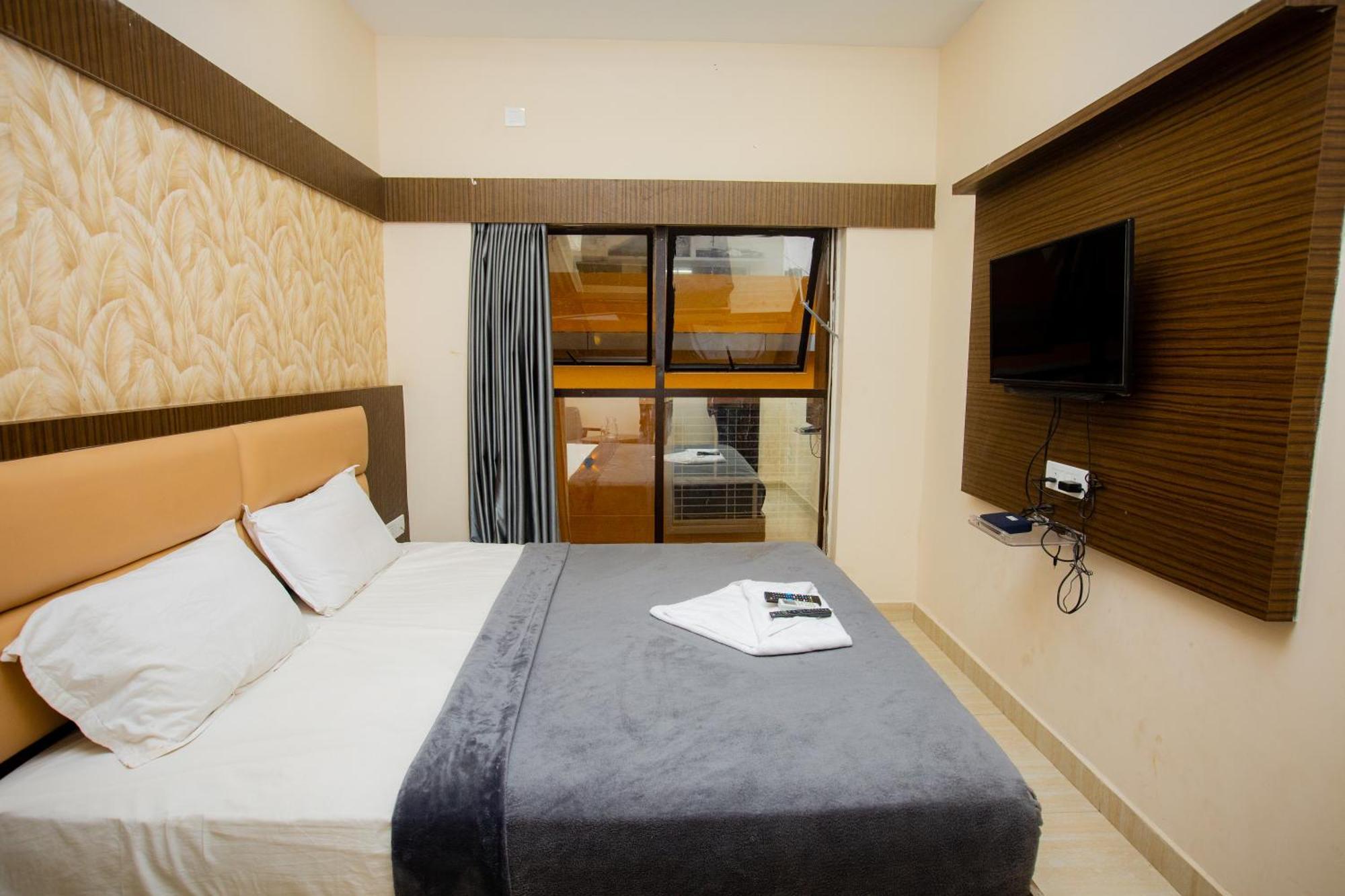 The Park Avenue Hotel - Business Class Hotel Near Central Railway Station Chennai Periyamet Exterior foto